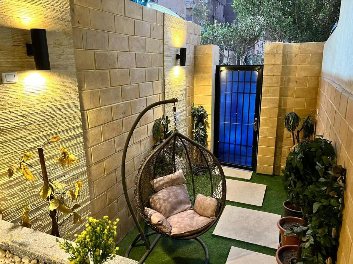 Luxury Flat With Garden And Private Entrance فاخرة بحديقة و مدخل خاص Apartment