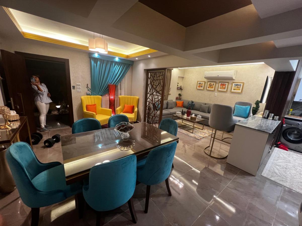 Luxury Flat With Garden And Private Entrance فاخرة بحديقة و مدخل خاص Apartman Kairó