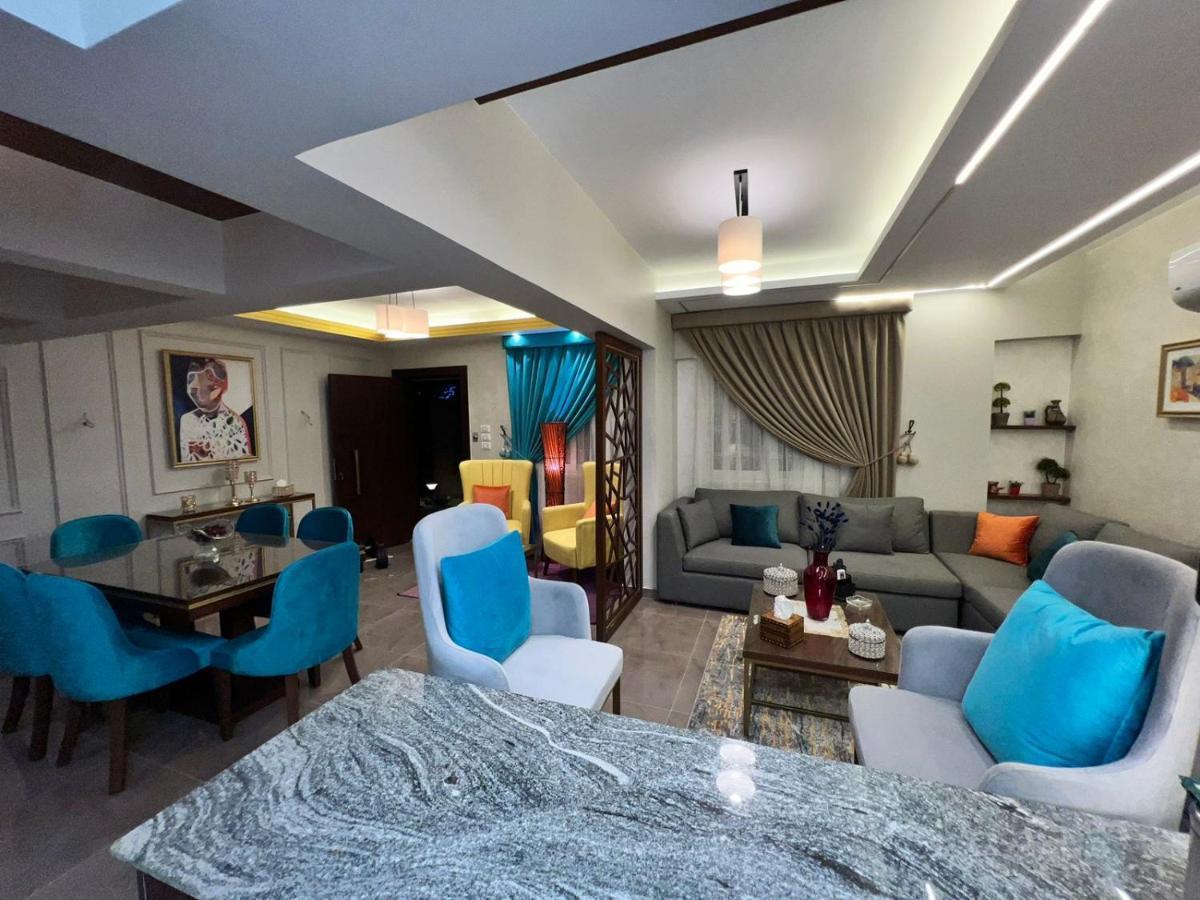 Luxury Flat With Garden And Private Entrance فاخرة بحديقة و مدخل خاص Apartman *